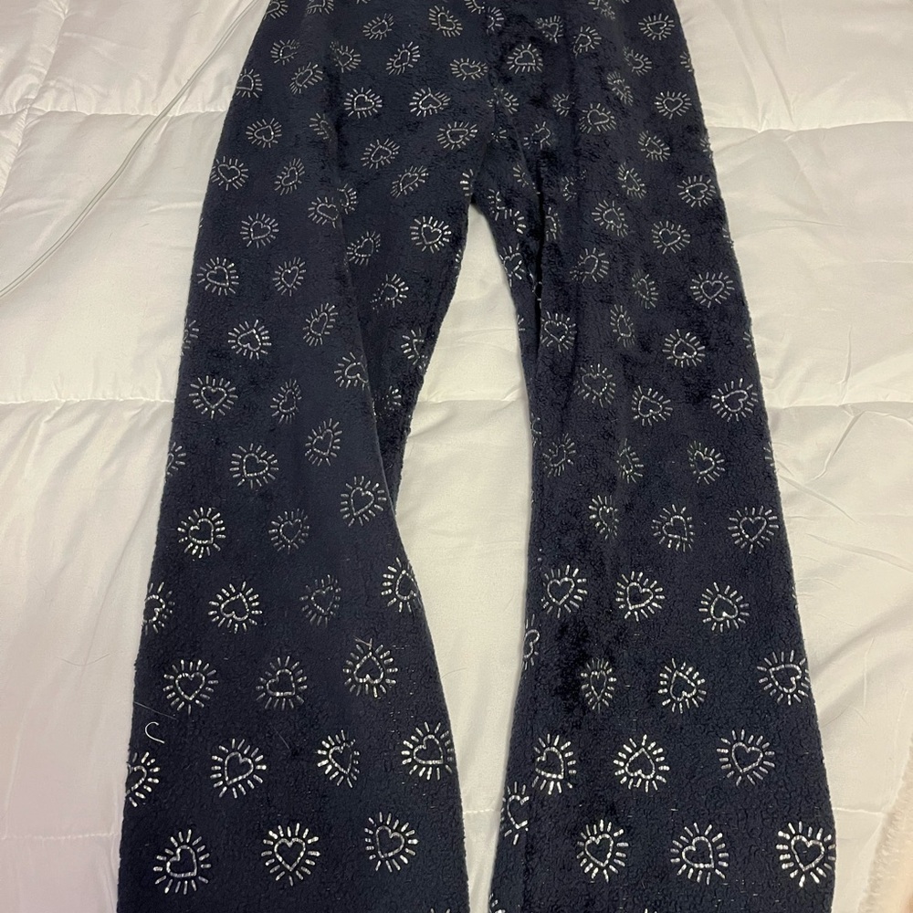 Really comfortable and soft and hardly been worn